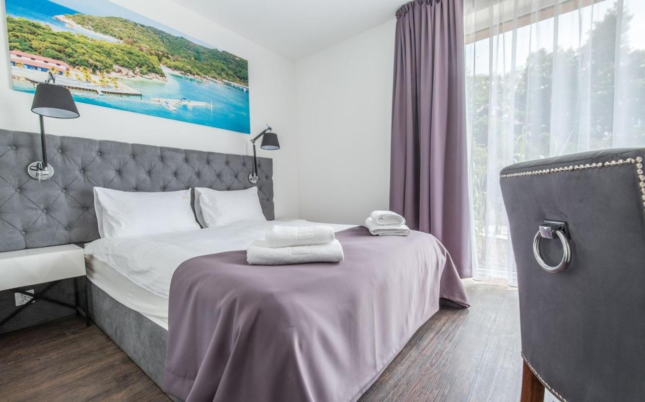 קריניצה מורסקה Port 21 Pura Pool & Design Hotel - Adults Only מראה חיצוני תמונה